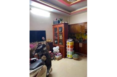 BÁN NHÀ NGUYỄN VĂN CỪ Ô TÔ ĐỖ,NHÀ RỘNG ,ĐẸP ,MỚI ,GIÁ NHỈNH 3 TỶ